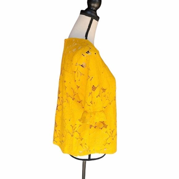 Monteau Floral Cutout Design NWOT. Size L. - Picture 6 of 8